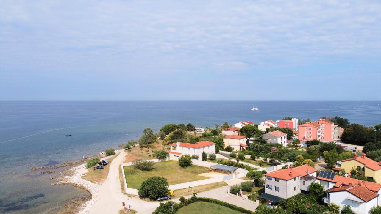 Lina Apartments Umag Exterior photo
